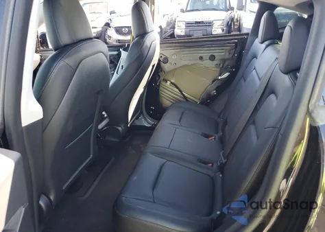 2022 Tesla Model Y from USA, damaged, VIN 7SAYGDEE2NF391349